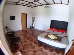 Izz Room Motel Langkawi Exterior foto